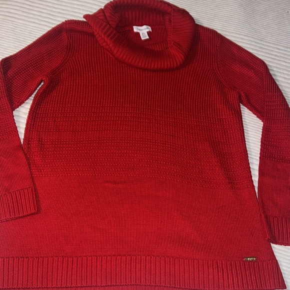 Calvin Klein sweater - Picture 6 of 7